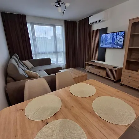 Azur Oasis * Varna